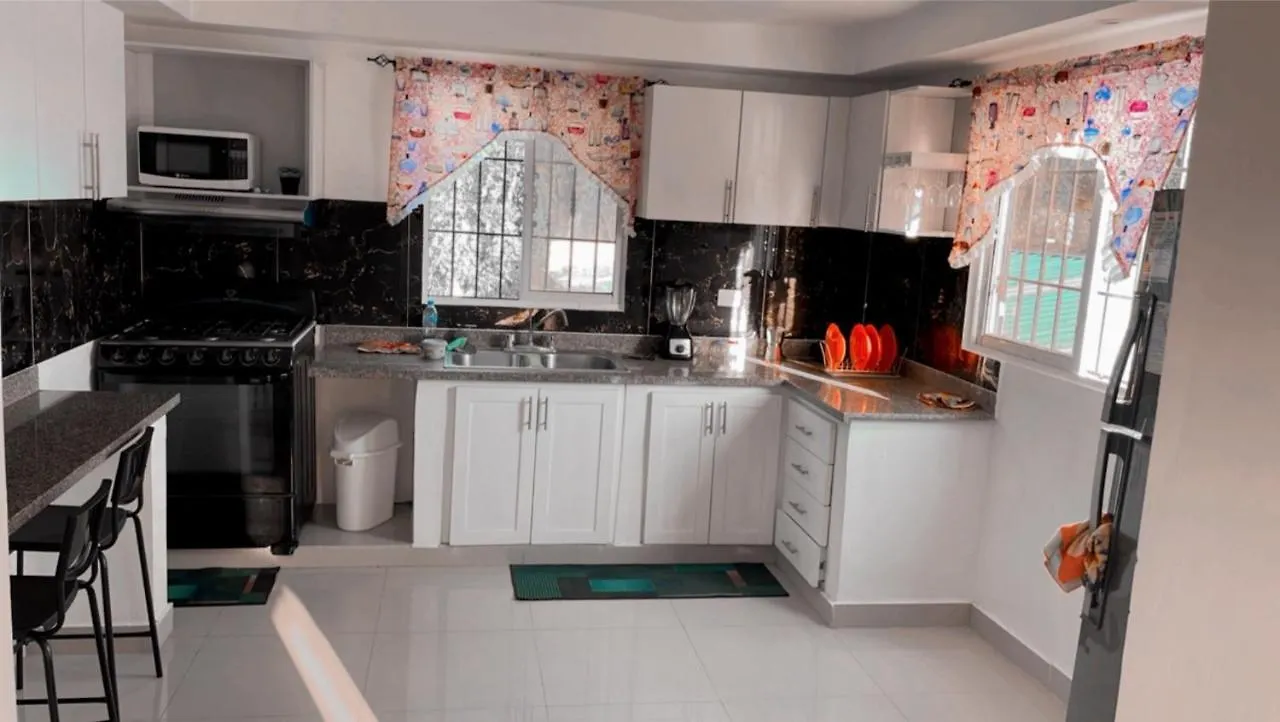 Residencial Hanna Santo Domingo Apartment